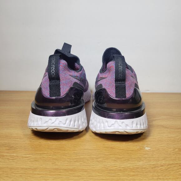 Nike Epic Phantom React Flyknit Women's Size 12 Running Shoes BV0415-002 - Picture 3 of 10